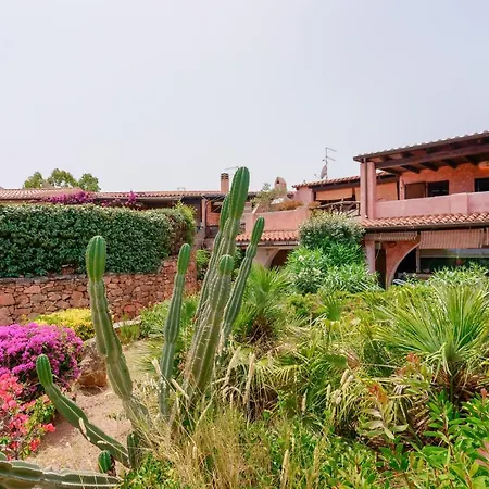 Costa Smeralda Dafne